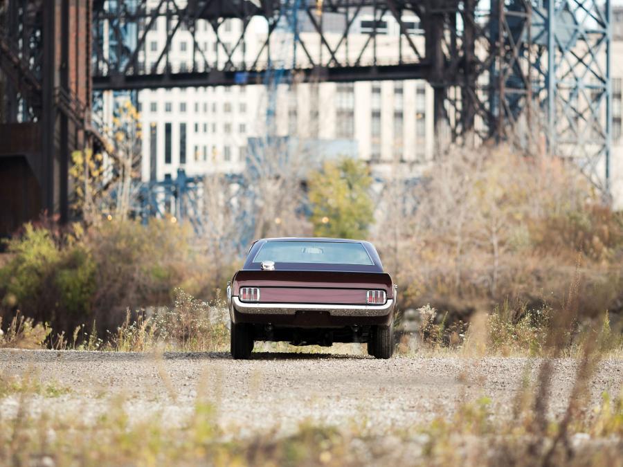  Ford Mustang Concept III 1964 года  (фото 9 из 11)